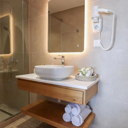 Apartman Kostas Beachfront *