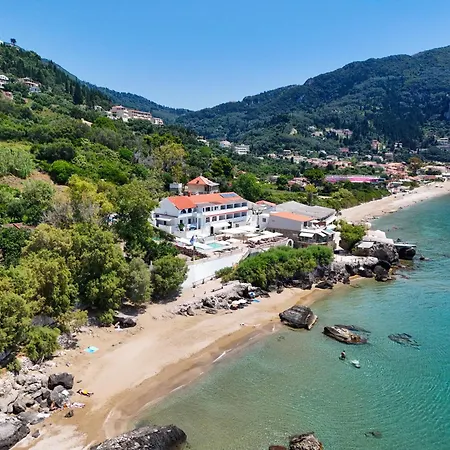 Kostas Beachfront *