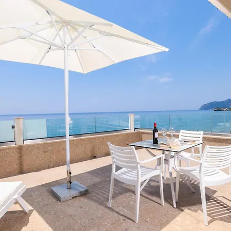 Kostas Beachfront 公寓 阿齐欧斯·贡多斯